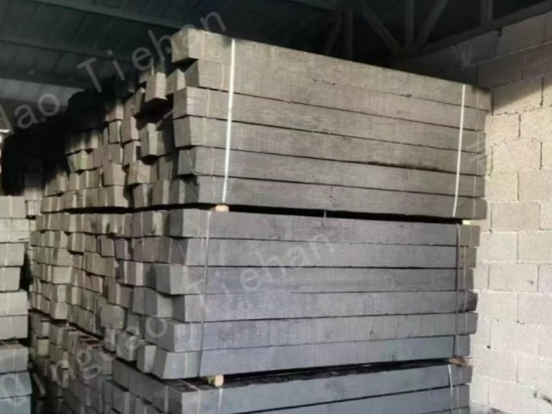 Why do railway anti-corrosion sleepers not crack during drying treatment?