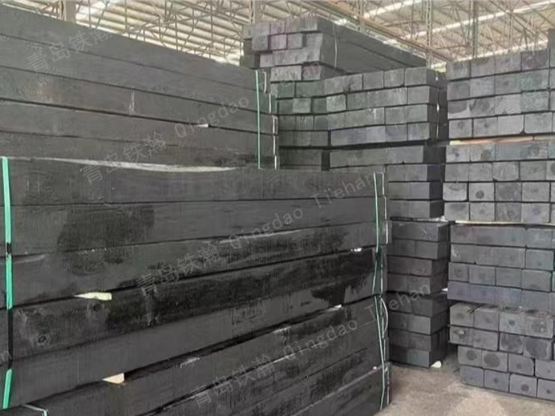 Clean your eyes! Black sleepers may not necessarily be true anti-corrosion sleepers!