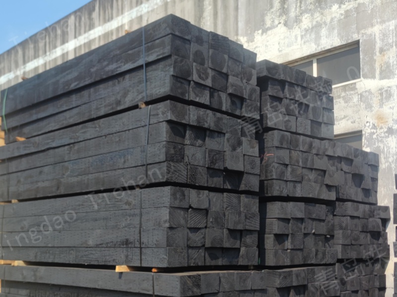 Do the black anti-corrosion sleepers still need to be repainted?