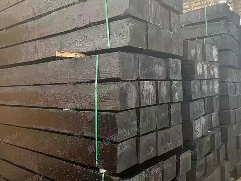 It is dry in autumn and the ordinary wood is cracked. Why the anti-corrosion sleeper is stable